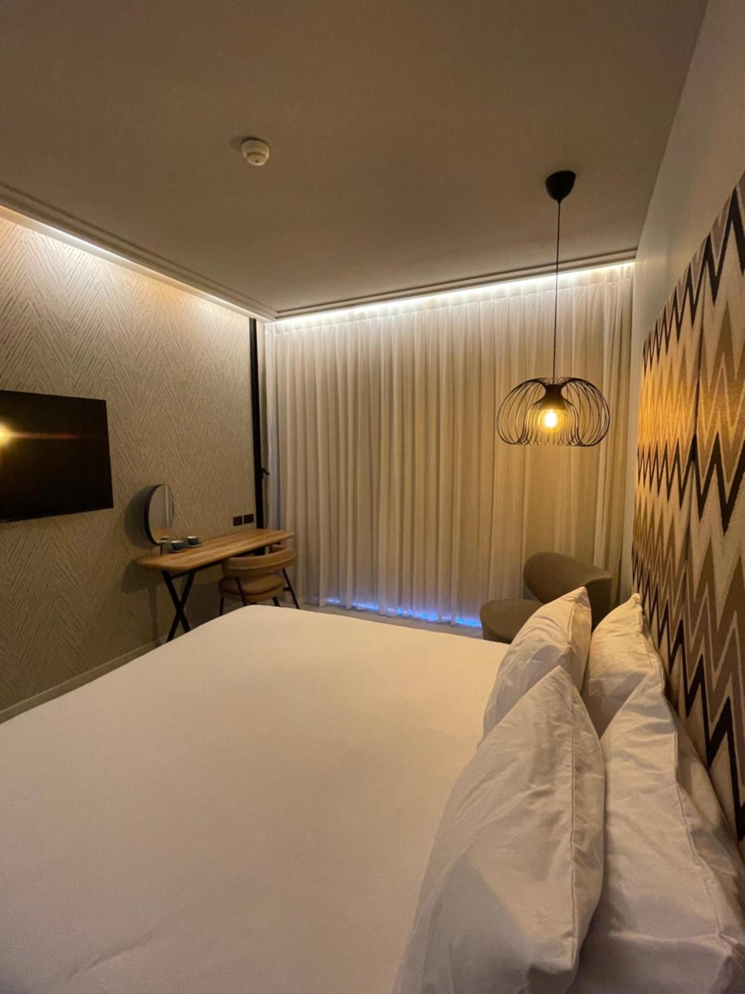 Suite On The Beach Хайфа Экстерьер фото