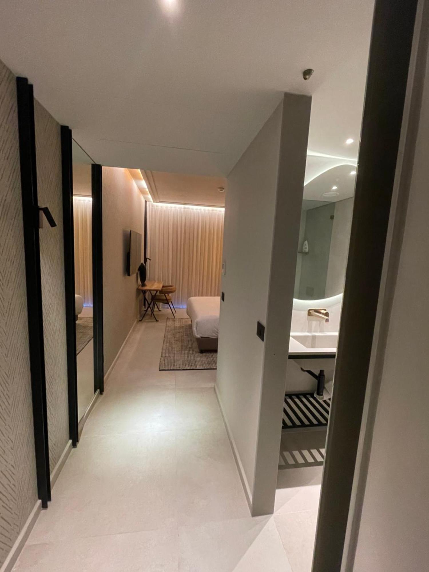 Suite On The Beach Хайфа Экстерьер фото